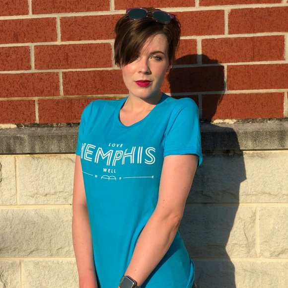 Meet your Posher, Meagan - Picture 1 of 5